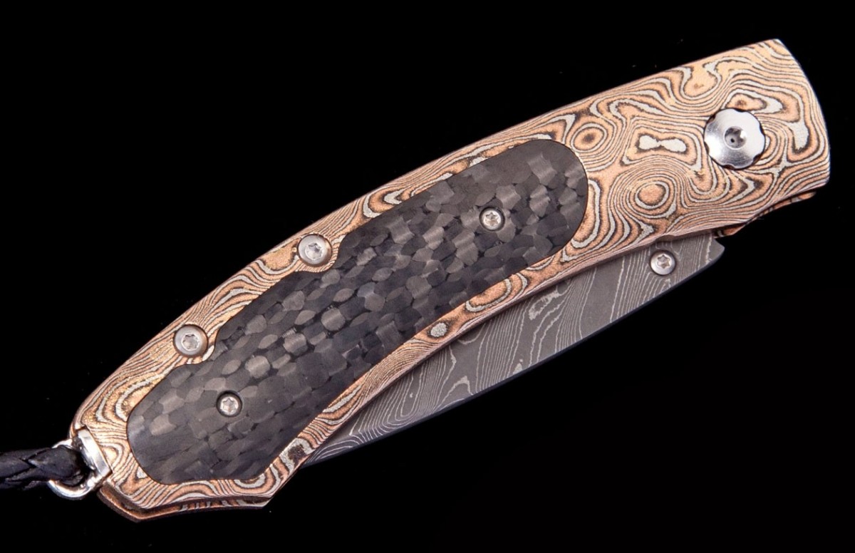 William Henry Limited Edition B09 Raven Knife - Scrimshaw Gallery